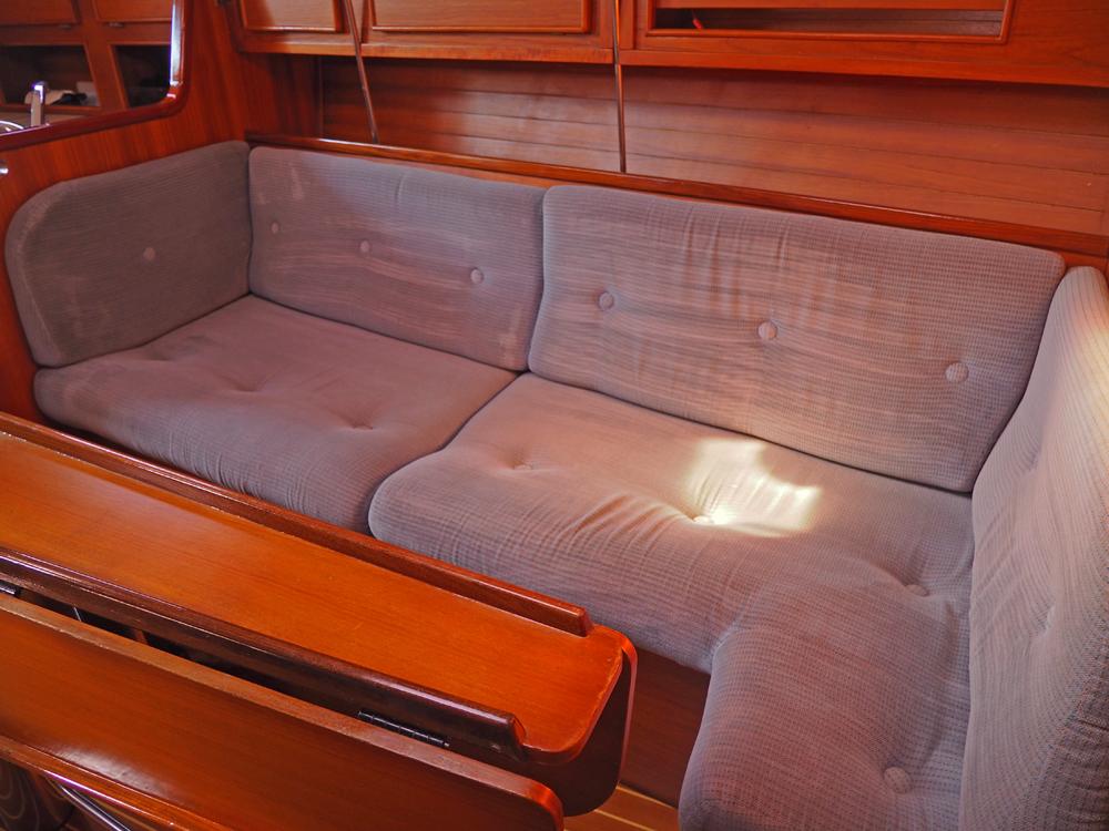 Salon, H&eacute;bergements